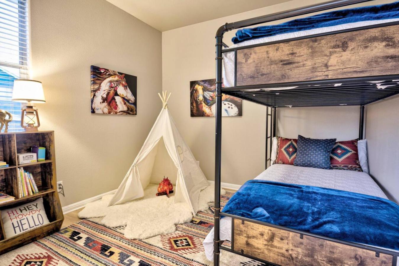 The Lodge At Little Ranches Central Sleeps 26 Wimberley Zewnętrze zdjęcie